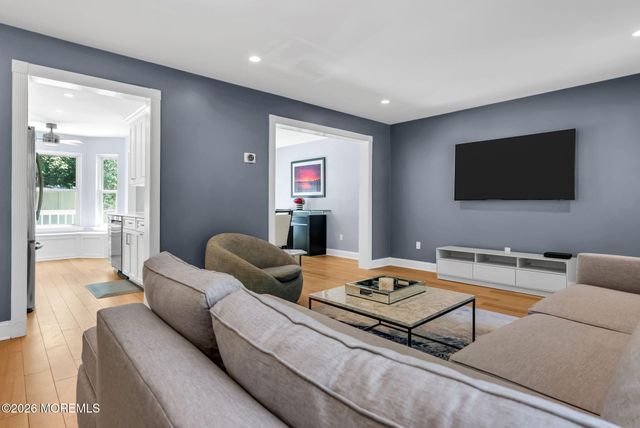 37 Grand Teton Avenue, Howell, NJ 07731