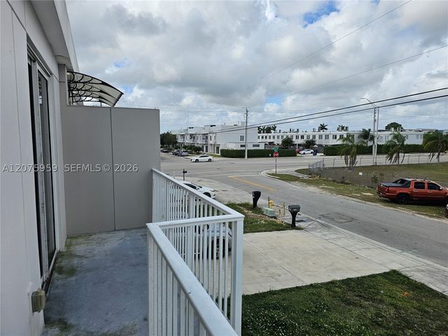 13660 SW 260th St, Homestead, FL 33032