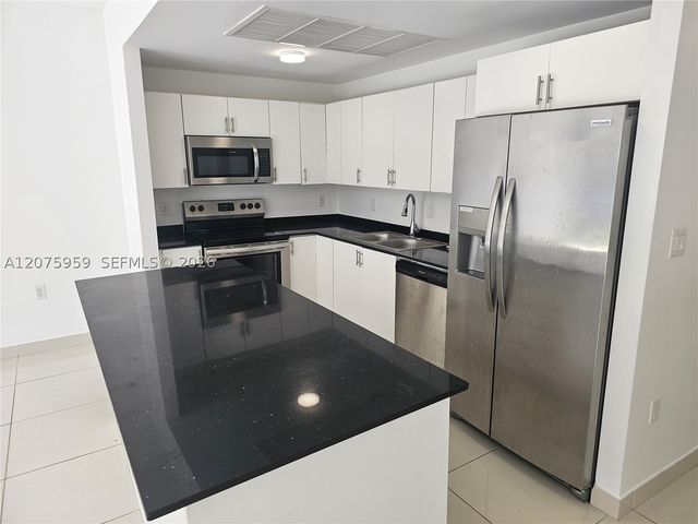 13660 SW 260th St, Homestead, FL 33032