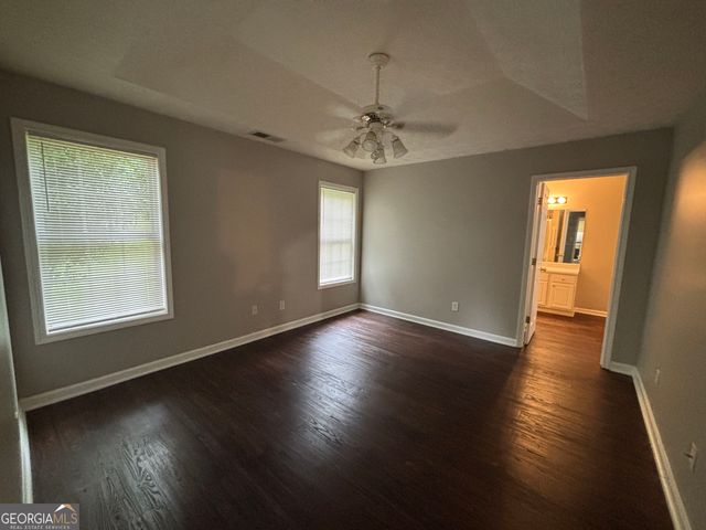 43 Canterbury Drive, Grantville, GA 30220
