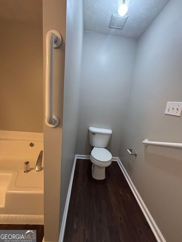 43 Canterbury Drive, Grantville, GA 30220