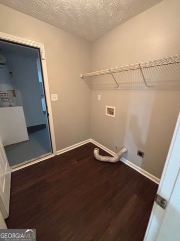 43 Canterbury Drive, Grantville, GA 30220