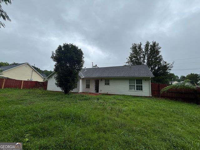 43 Canterbury Drive, Grantville, GA 30220