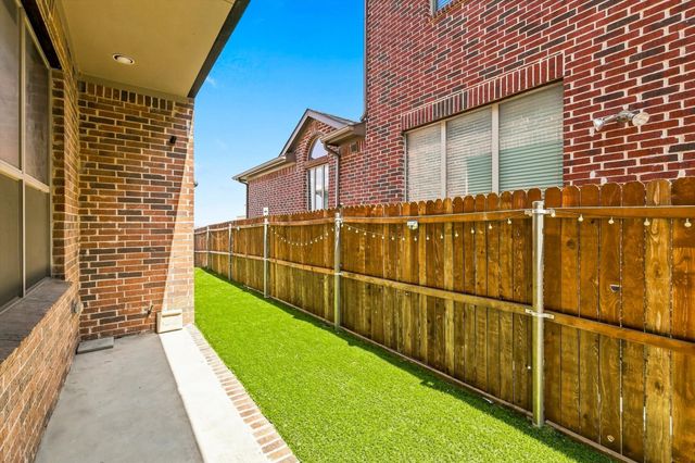 5012 Province Place, Irving, TX 75038