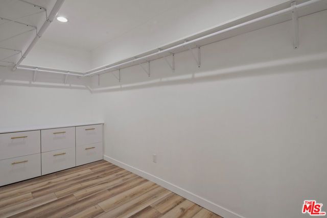 750 N Stanley Avenue, Los Angeles, CA 90046