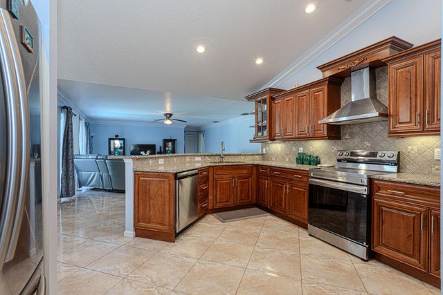 8895 Palomino Drive, Lake Worth, FL 33467