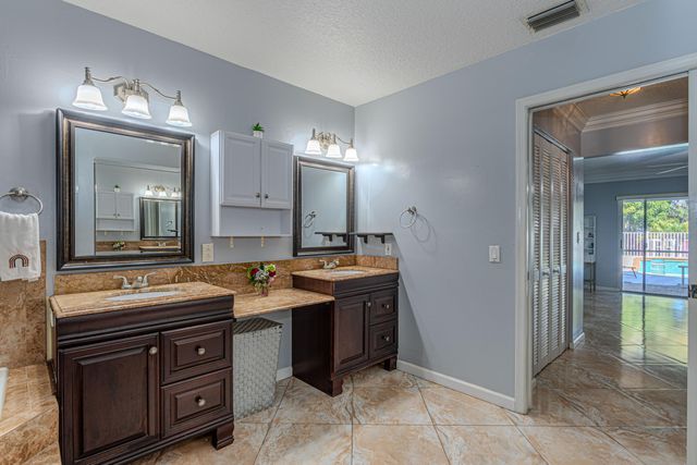 8895 Palomino Drive, Lake Worth, FL 33467