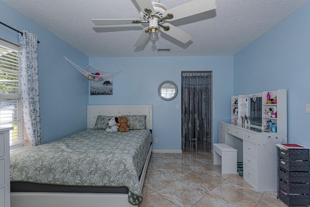 8895 Palomino Drive, Lake Worth, FL 33467