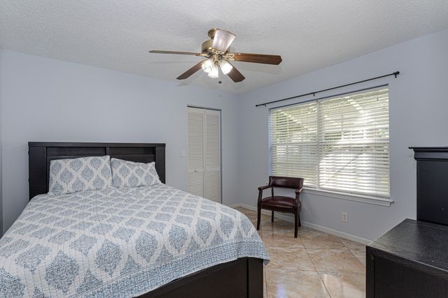 8895 Palomino Drive, Lake Worth, FL 33467