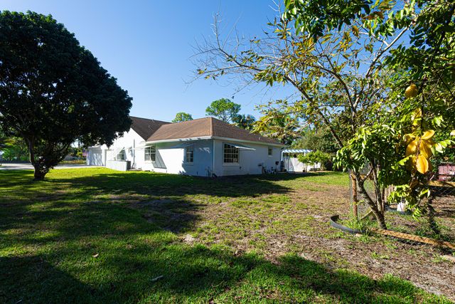 8895 Palomino Drive, Lake Worth, FL 33467