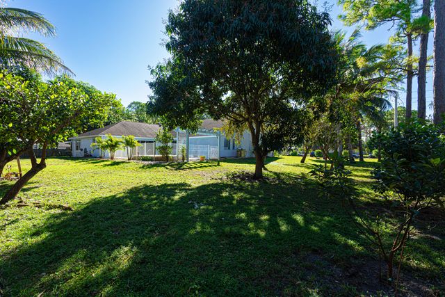 8895 Palomino Drive, Lake Worth, FL 33467