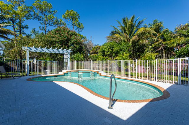 8895 Palomino Drive, Lake Worth, FL 33467