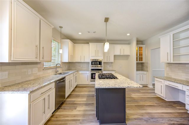 13710 Lakewood Meadow Drive, Cypress, TX 77429