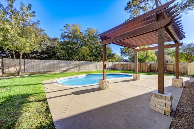 13710 Lakewood Meadow Drive, Cypress, TX 77429