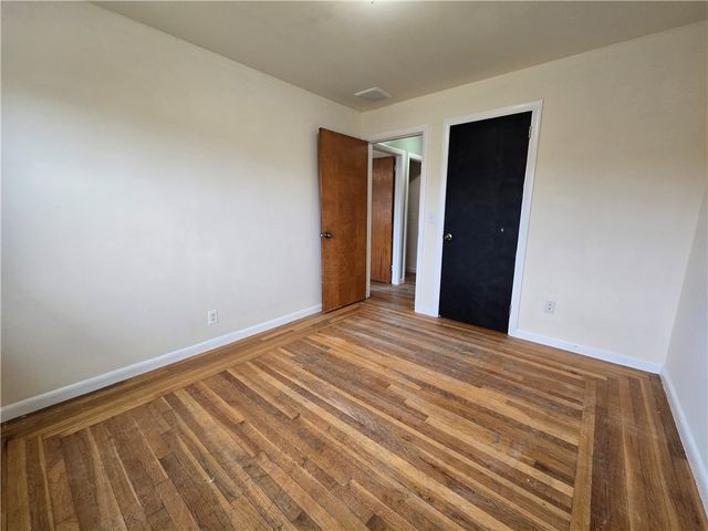 25 Winslow Street, East Providence, RI 02915