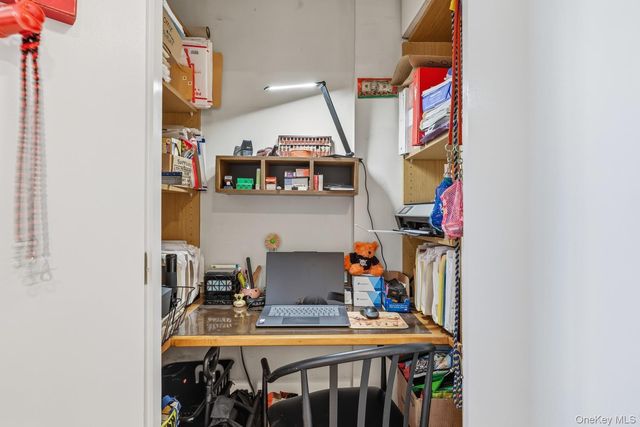 185 W Park Avenue 406, Long Beach, NY 11561