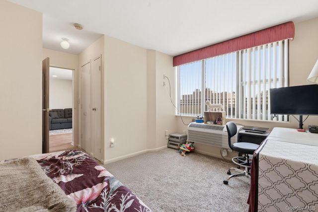 185 W Park Avenue 406, Long Beach, NY 11561