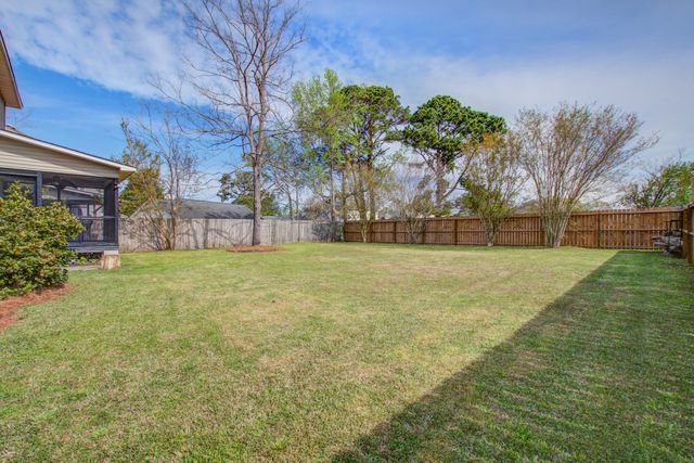 141 Persimmon Circle, Goose Creek, SC 29445