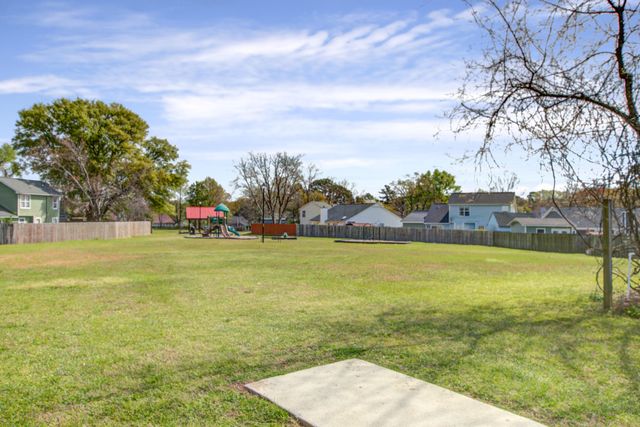 141 Persimmon Circle, Goose Creek, SC 29445