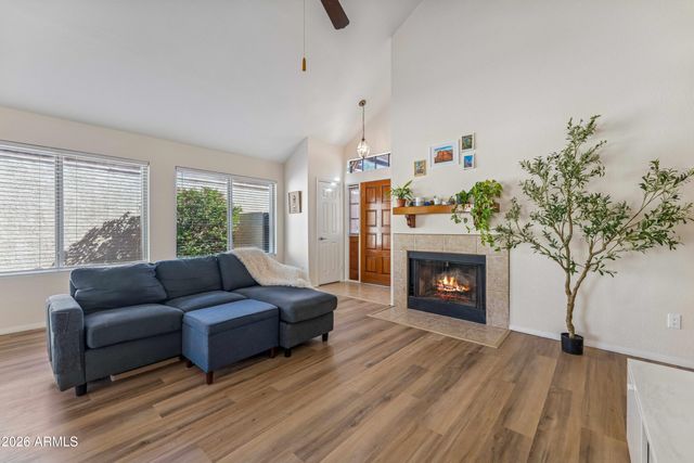 1914 E CITATION Lane, Tempe, AZ 85284