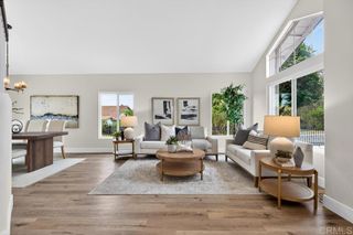 14305 El Vestido Street, San Diego, CA 92129