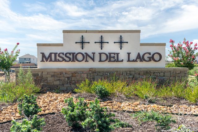 13030 CLUB HOUSE BLVD., San Antonio, TX 78221