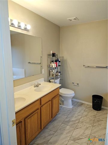 2043 Dragon Trail, New Braunfels, TX 78130