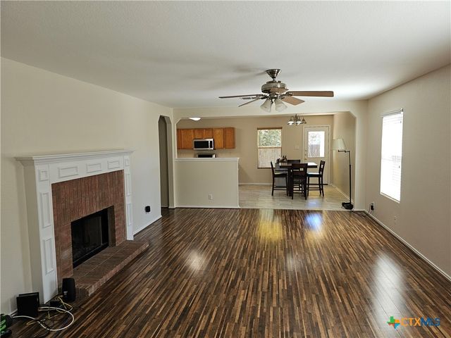 2043 Dragon Trail, New Braunfels, TX 78130