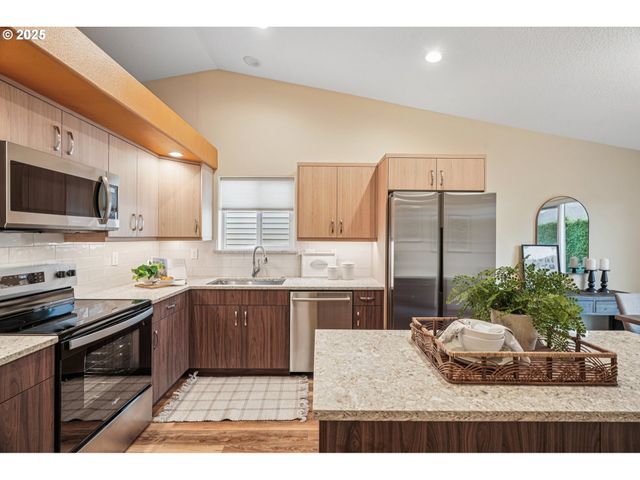 2113 Ne 77TH Ave, Vancouver, WA 98664