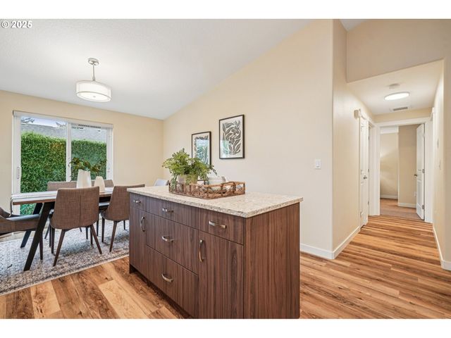 2113 Ne 77TH Ave, Vancouver, WA 98664