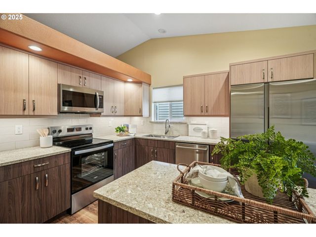 2113 Ne 77TH Ave, Vancouver, WA 98664