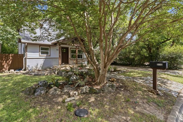 2113 Oxford Ave, Austin, TX 78704