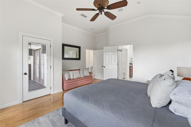 2113 Oxford Ave, Austin, TX 78704