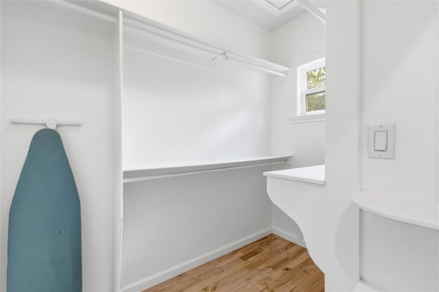 2113 Oxford Ave, Austin, TX 78704