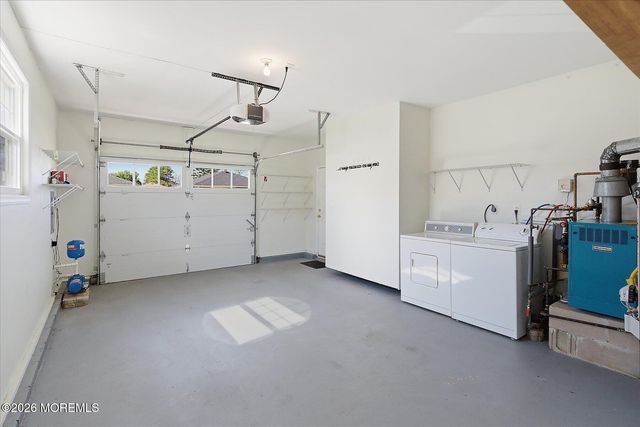 13 Bimini Drive, Toms River, NJ 08757