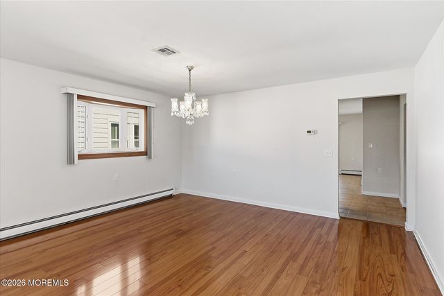 13 Bimini Drive, Toms River, NJ 08757