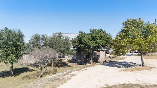 20181 Janak RD, Coupland, TX 78615