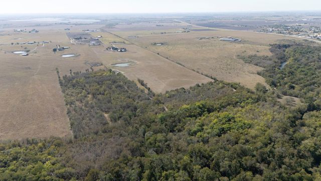 20181 Janak RD, Coupland, TX 78615