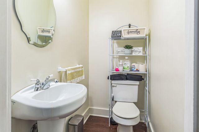 563 Union St, New Bedford, MA 02740