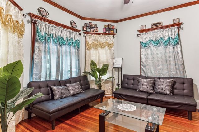 563 Union St, New Bedford, MA 02740