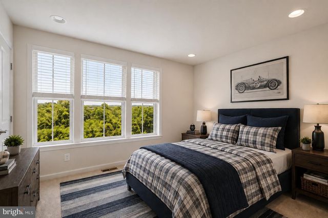 6102 CHRONICLE ST, Hyattsville, MD 20782