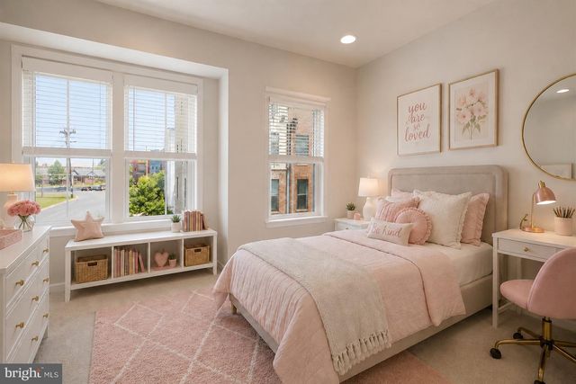 6102 CHRONICLE ST, Hyattsville, MD 20782