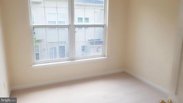 9609 ATHENS PL, Gaithersburg, MD 20878