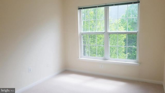 9609 ATHENS PL, Gaithersburg, MD 20878
