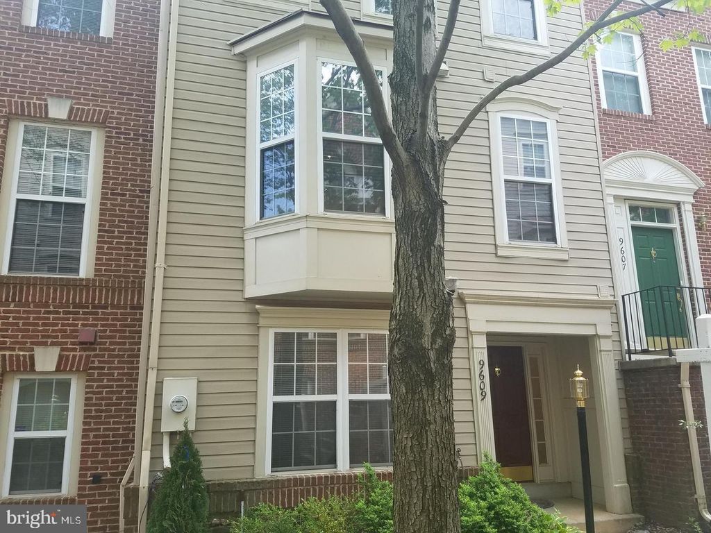 9609 ATHENS PL, Gaithersburg, MD 20878