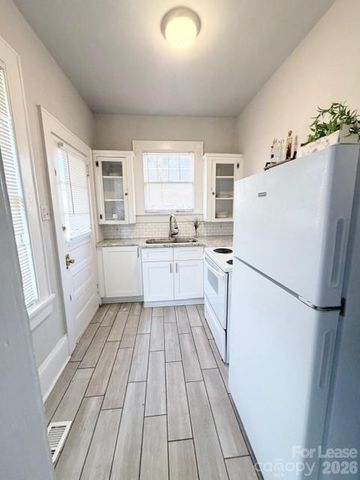 1817 Thomas Avenue, Charlotte, NC 28205