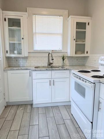 1817 Thomas Avenue, Charlotte, NC 28205