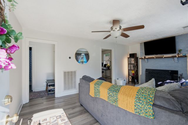 109 Gibson Dr, Madison, TN 37115