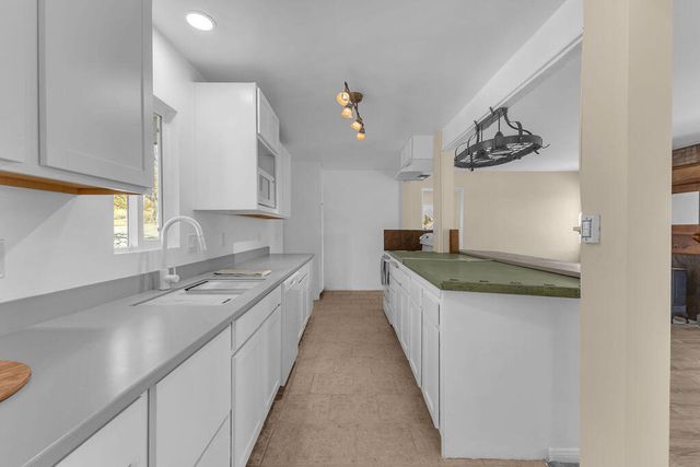 51088 Mecca Road, Morongo Valley, CA 92256