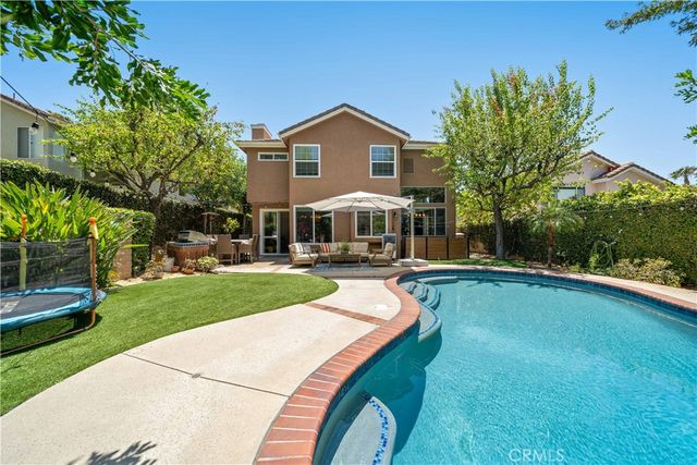 5371 Carmento Drive, Oak Park, CA 91377